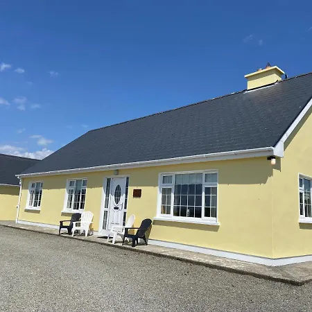 Holiday home Tilly's